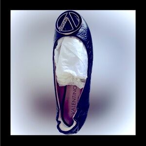 Brand New VALENTINO flats